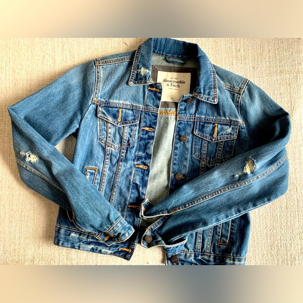 Abercrombie & Fitch jean jacket women’s M